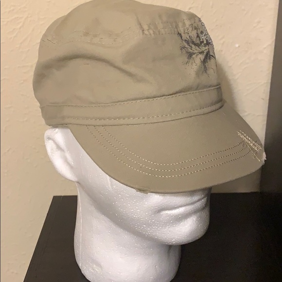 Tan cap with sparkle cross - Picture 3 of 4